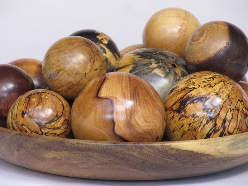 Platter of 19 Turned Wooden Balls by Artist Kelly Dunn